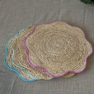 Set of 4 Flower Seagrass Placemats with Colorful Trim Pastel Cottage Easter NWT